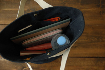 倉敷帆布バケットMの2分割ポケット