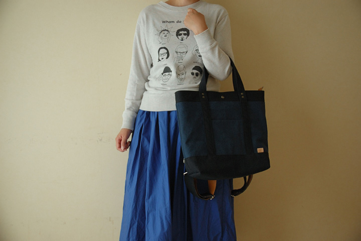 倉敷帆布トート型リュック＜アビサル＞の腕掛け時の画像