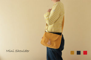 軽量 本革ギボシ留め ミニショルダーバッグ